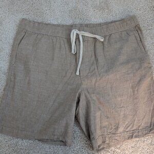 Banana Republic 8" Deck Shorts (NWOT)